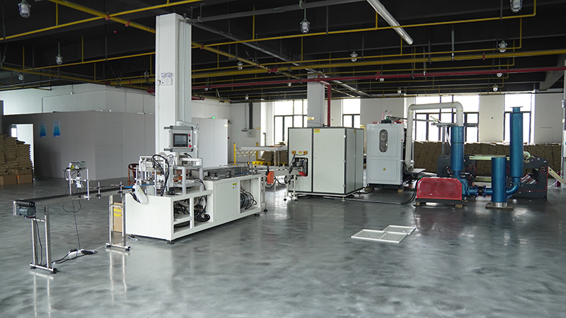 3排潔面巾生產(chǎn)設(shè)備 3排潔面巾生產(chǎn)設(shè)備